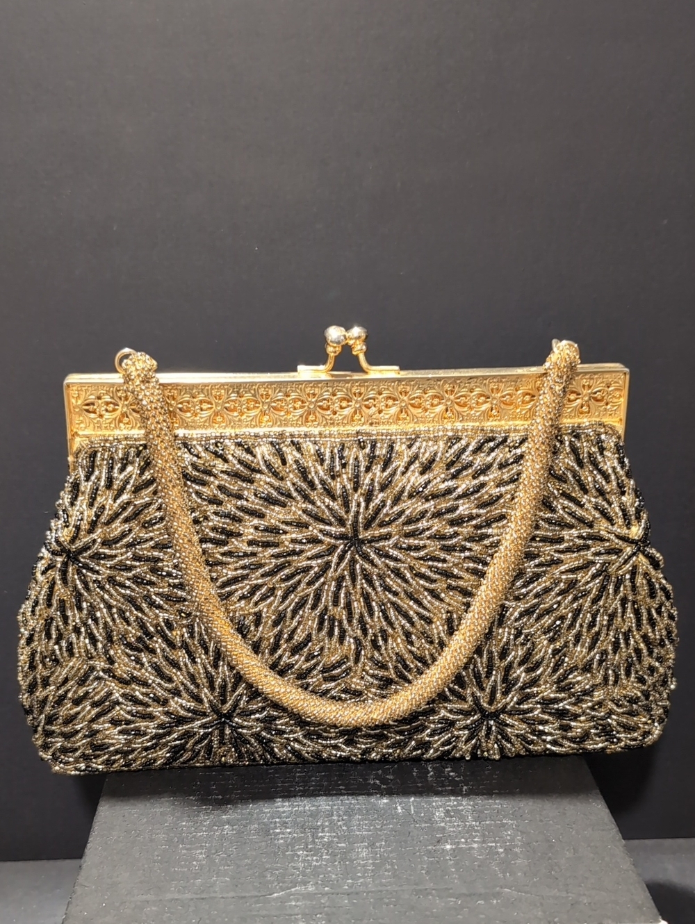 VGT, Walborg Black/Gold Starburst Glass Beaded Evening Wristlet Bag.